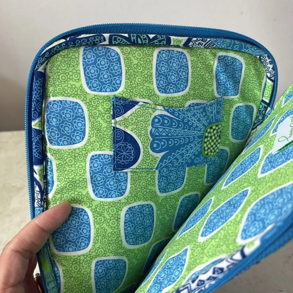 Vera Bradley Doodle Daisy Tablet Case